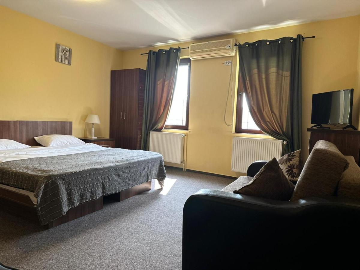 Apartamento La O Barfa Ploieşti Exterior foto