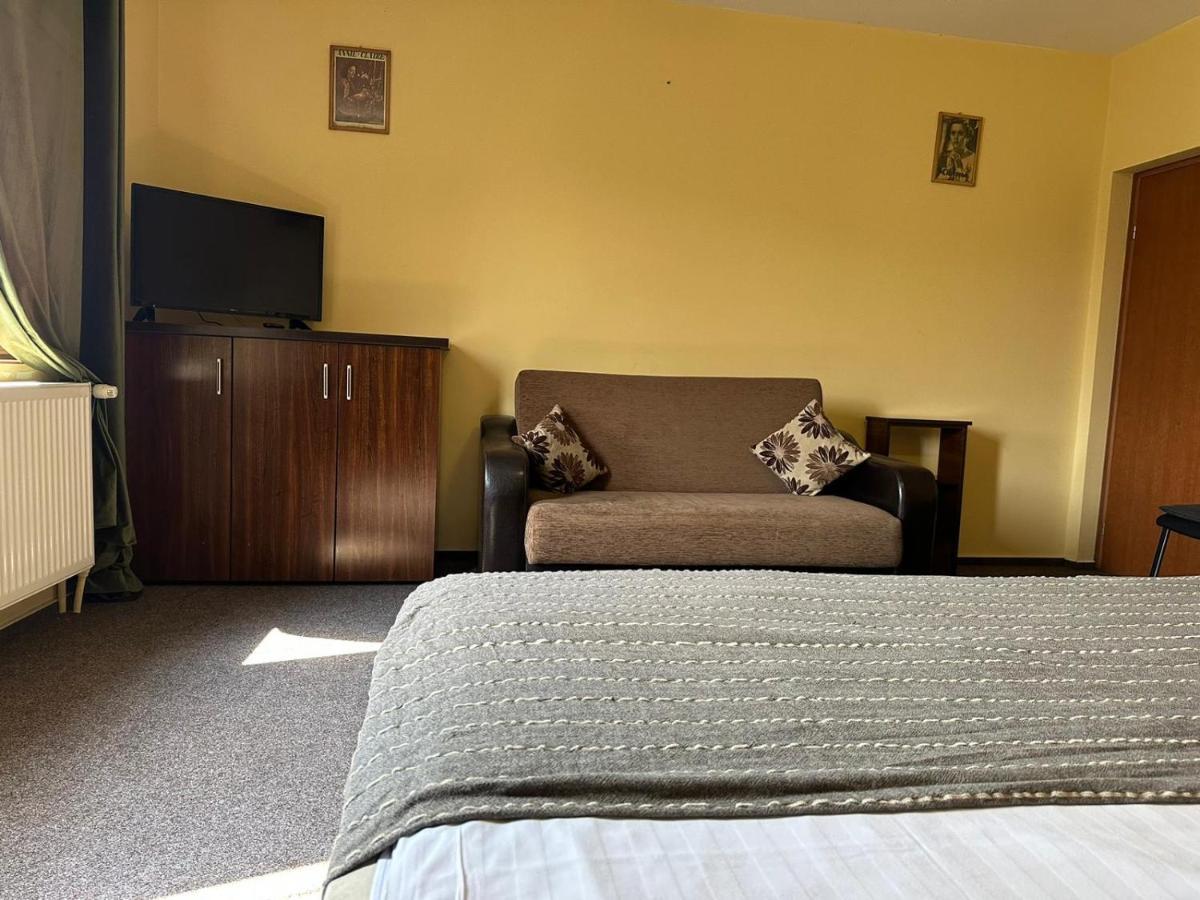 Apartamento La O Barfa Ploieşti Exterior foto