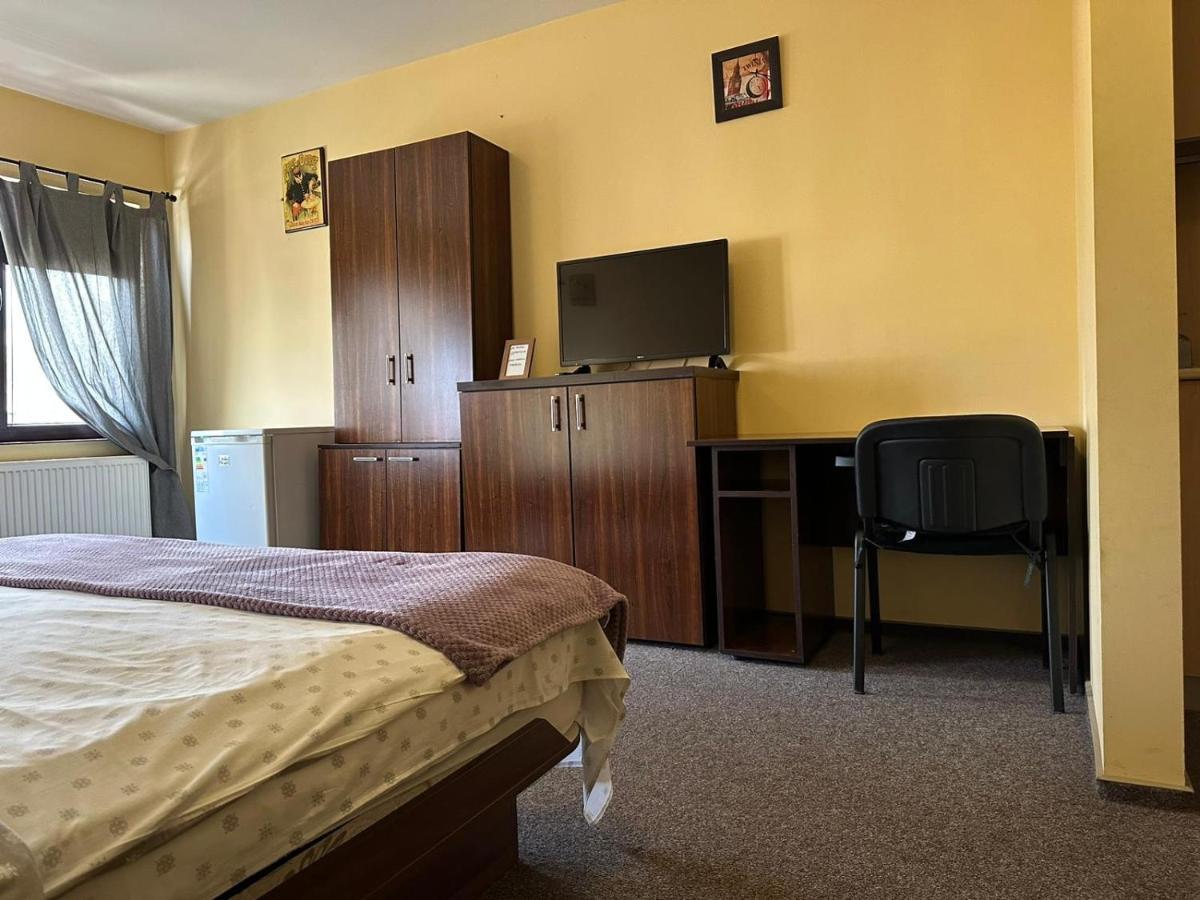 Apartamento La O Barfa Ploieşti Exterior foto