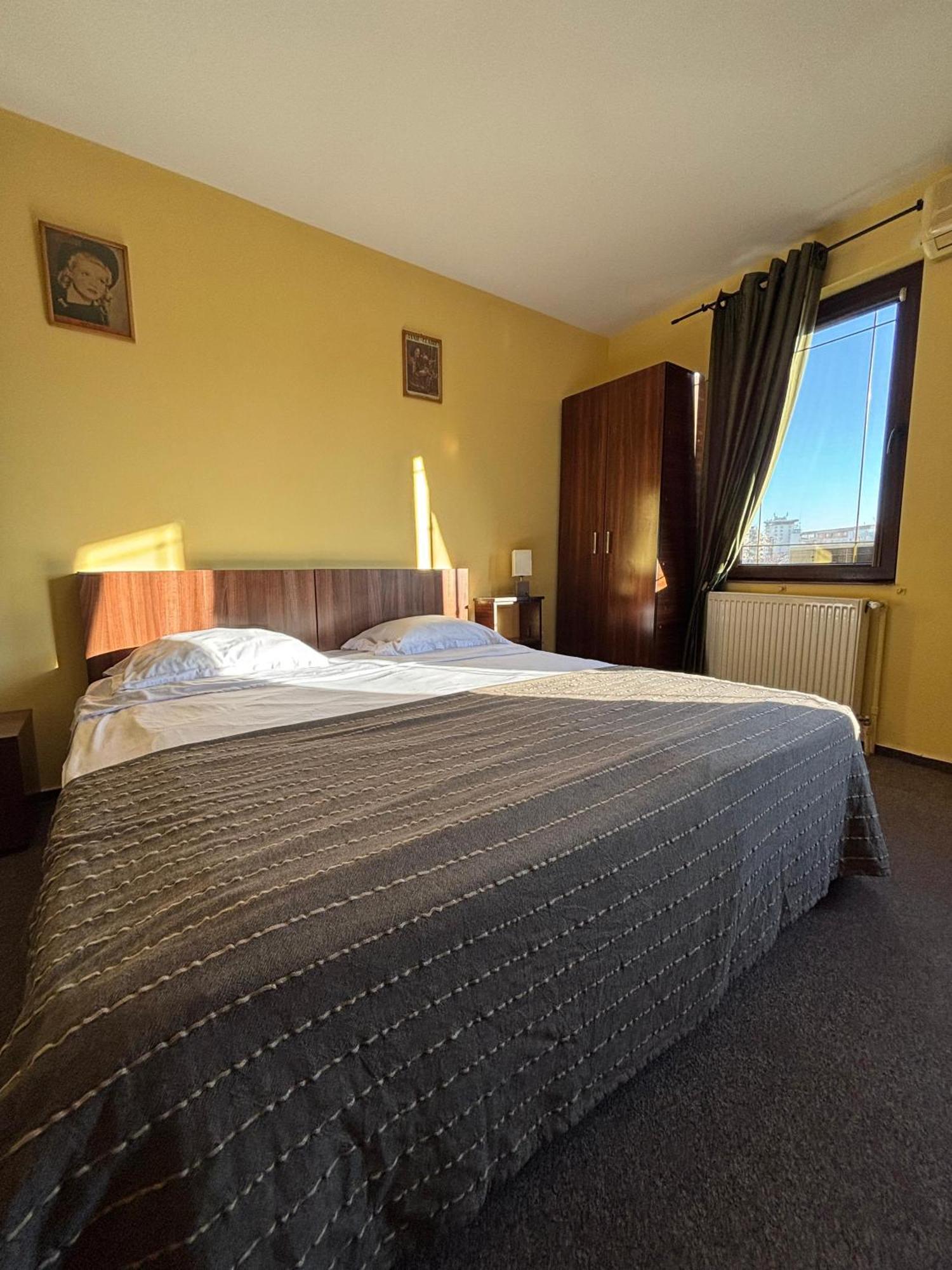 Apartamento La O Barfa Ploieşti Exterior foto